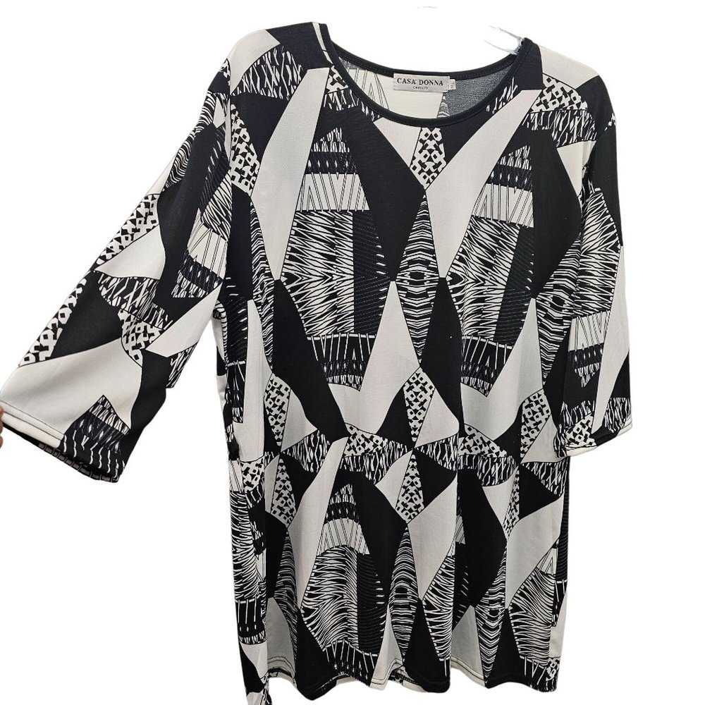 Casa Donna Geo Graphic Round Neck Blouse Size M/L